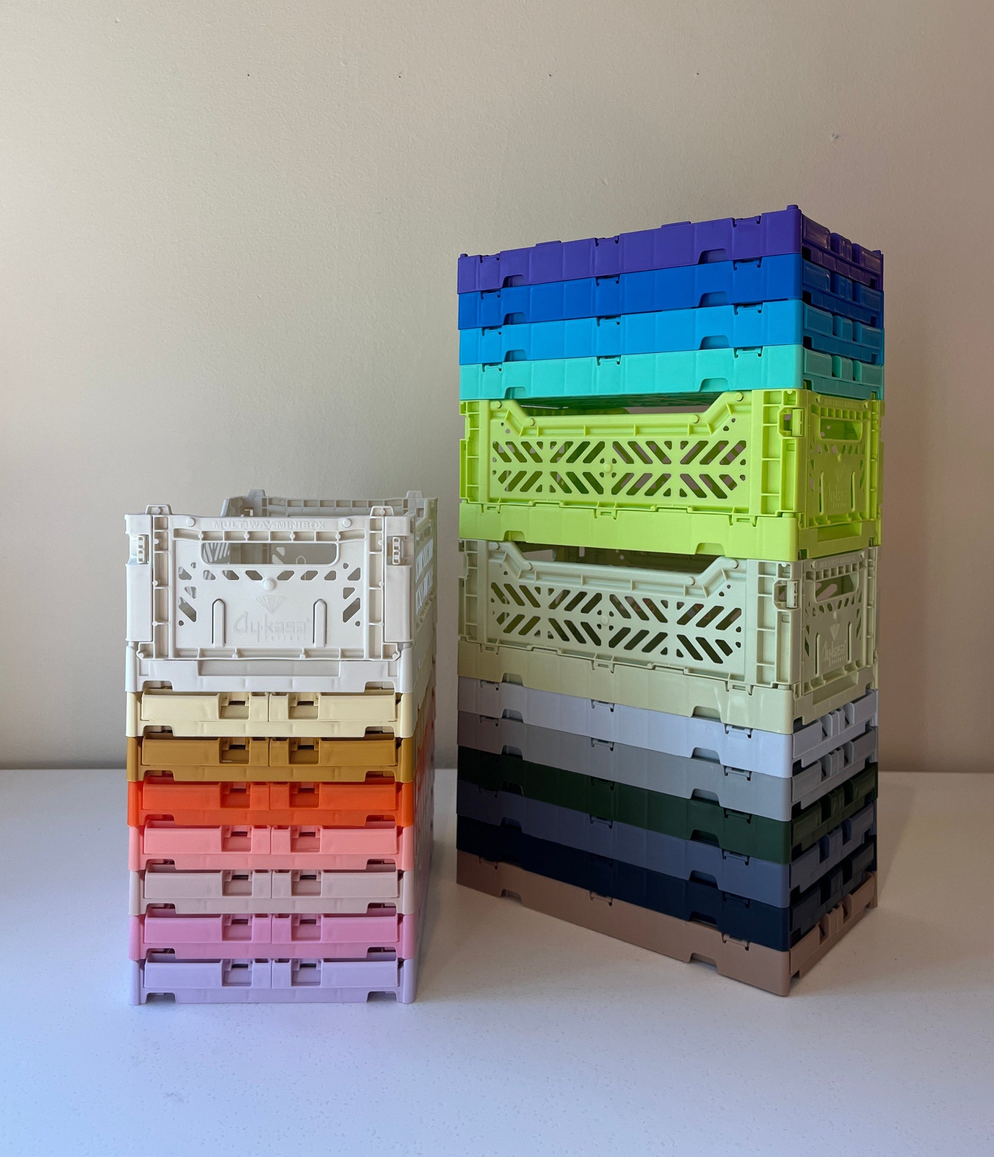Aykasa Collapsible Color Crate Mini | Halifax Canada | Storage Bin